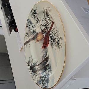 Beautiful Lenox Winter Greetings Scenic serving Platter with Gold Trim